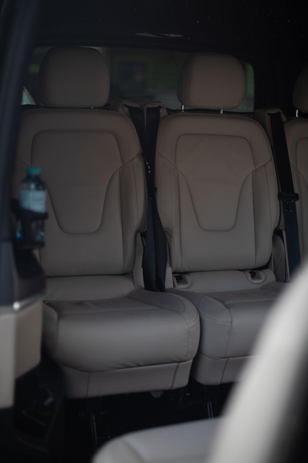 Mercedes V-Class Business Van thumbnail 4